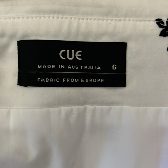 CUE Australia Floral Dress AUS 6 US 2 - Picture 9 of 11